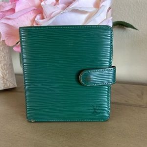 🚨Final price🚨AUTH LV Epi Wallet🍀